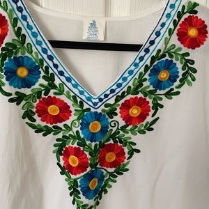 White floral embroidered V-Neck Tunic